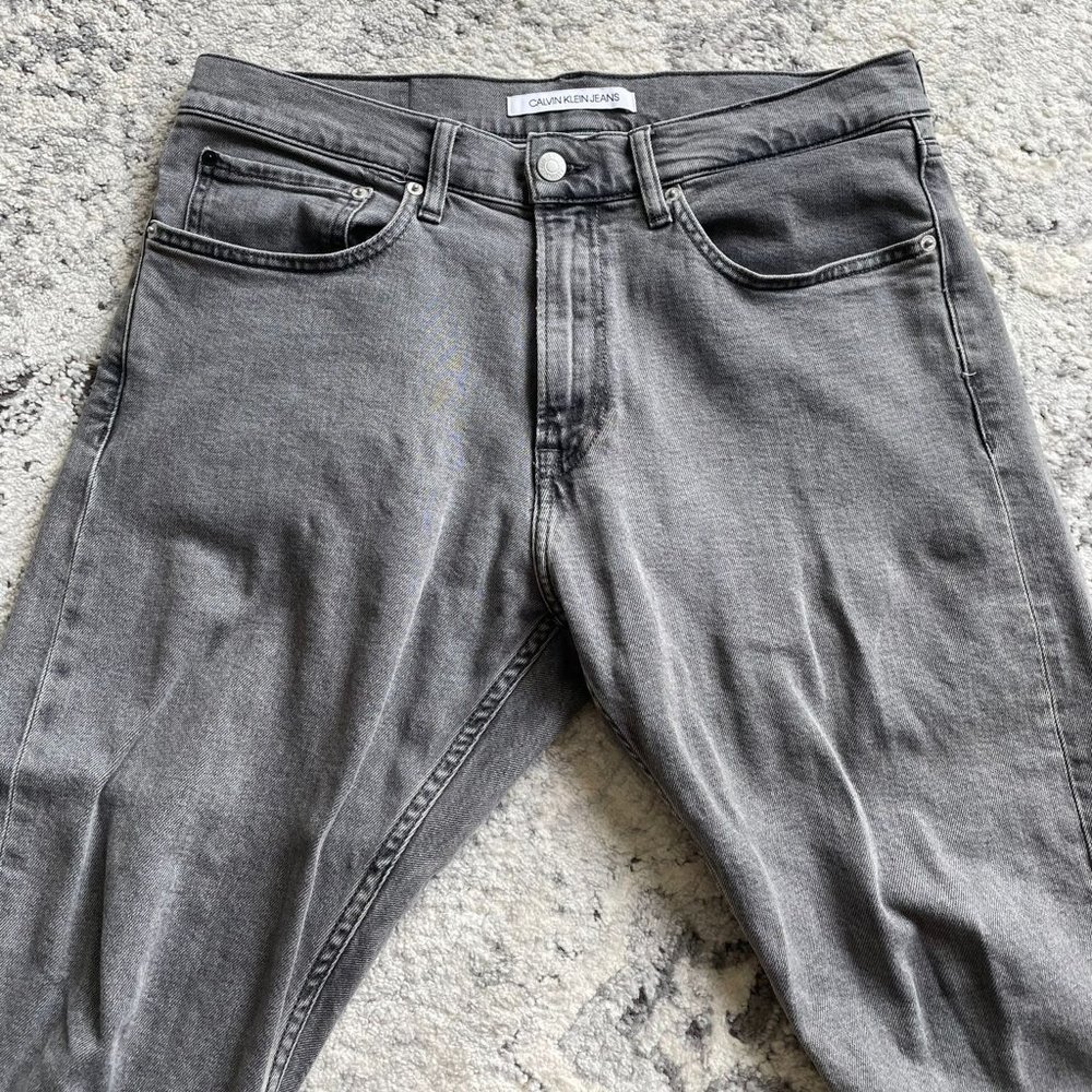 Vintage Calvin Klein Jeans - Grey Slim Fit - Size W32/L30